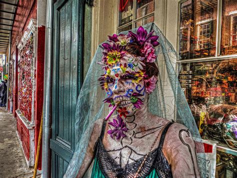 Voodoo Love Potions: Exploring New Orleans' Romantic Side